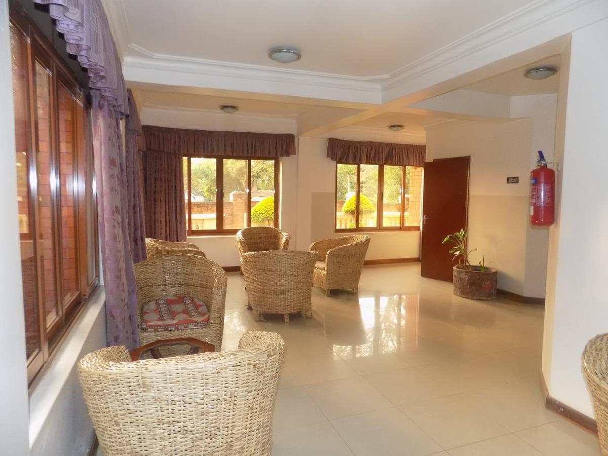 Kayegi Hotel Mbale Εξωτερικό φωτογραφία